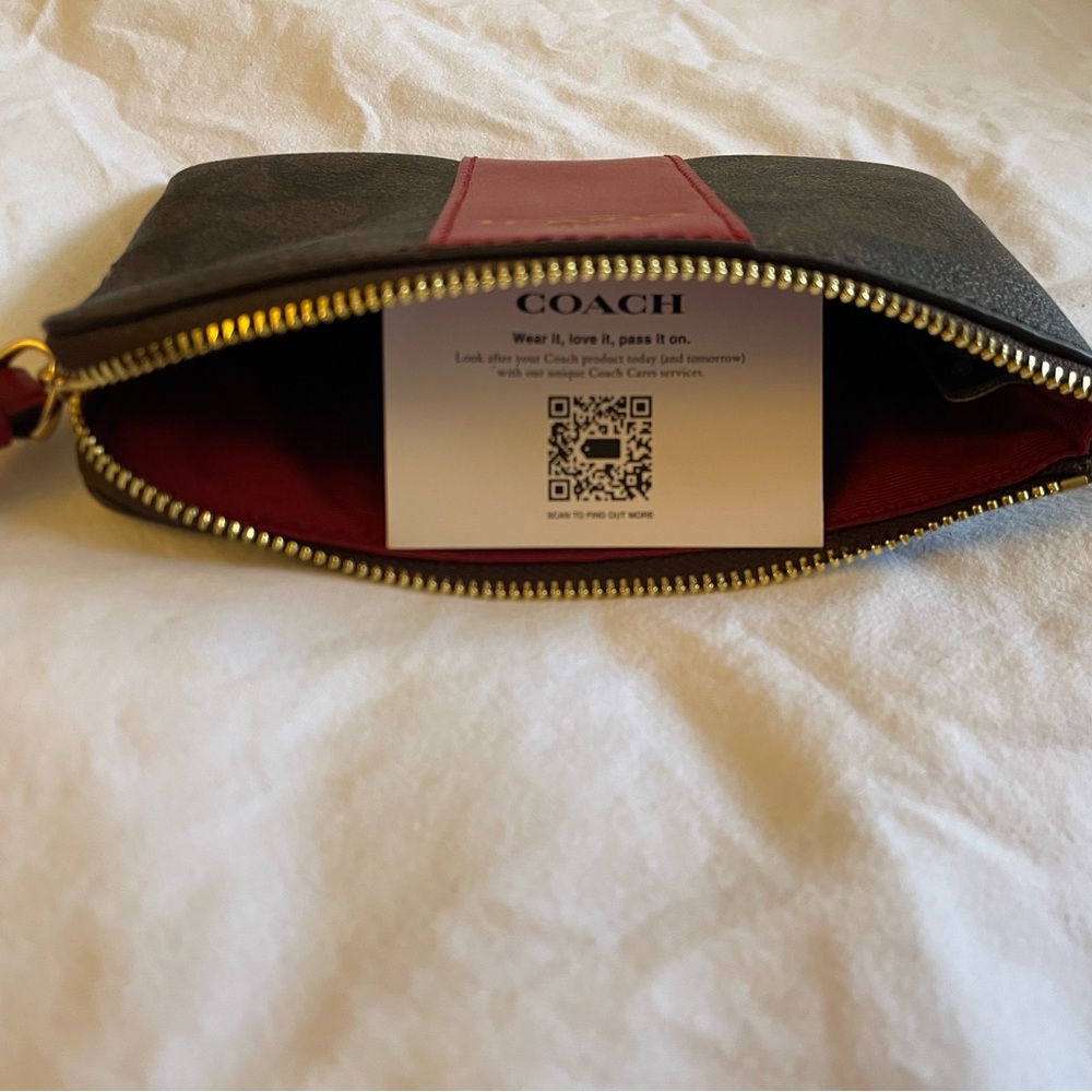 Coach Wristlet Zip Pouch